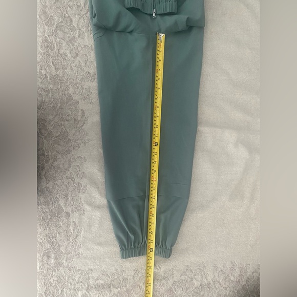 Tropical Wool Pull On Wilt Jogger - Regular - Picture 12 of 12